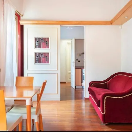 Apartment Parcheggio & Idromassaggio Brera