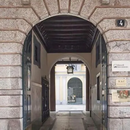 Parcheggio & Idromassaggio Brera *