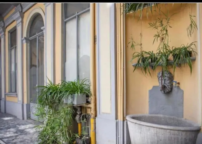 Parcheggio & Idromassaggio Brera Mediolan